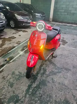 Jual cepat BU motor listrik pemakaian 2 minggu
