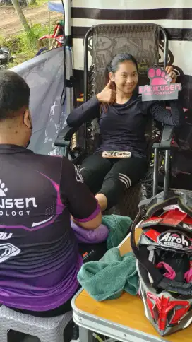 DIBUTUHKAN TERAPIS PIJAT REFLEKSI