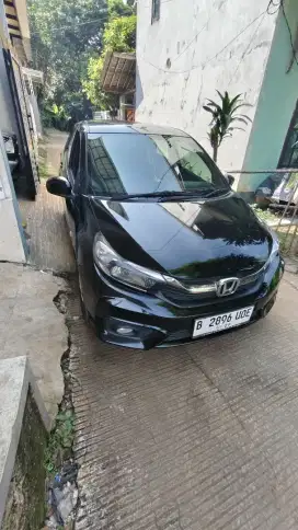 Honda Brio E M/T 2019 Hitam - Siap Pakai, Harian Enak! - Pribadi