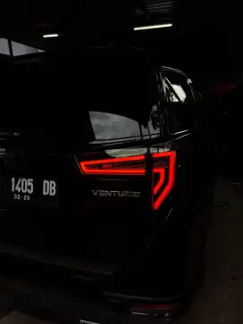 Stoplamp Innova Reborn V3 Smoke