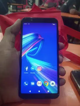 Asus Max Pro M1