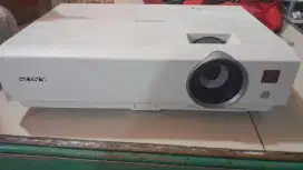 Infokus proyektor sony vpl dw