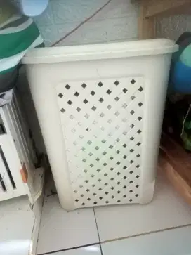 Keranjang Pakaian Merek Tontarelli (Loundry Basket)
