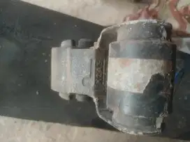 Engine mounting Kia Carens