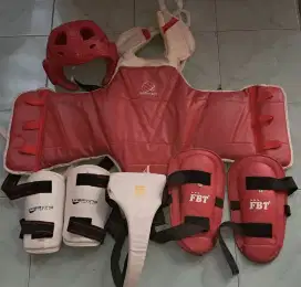Bodyset Taekwondo lengkap
