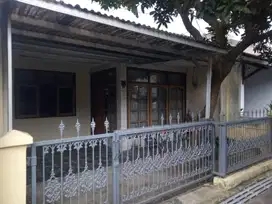 Dikontrakkan rumah siap huni Sarijadi