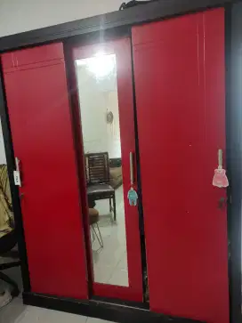 Lemari Baju 3 Pintu Sleding