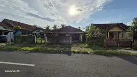 Tanah 300m2 pinggir jalan utama di lelateng Kota Jembrana Bali