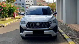 Toyota Zenix 2.0 G HV Hybrid AT Silver Metalik 2024 Like New Low Km