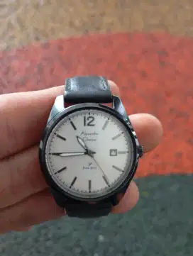 Jam AC cewek minus baterai mati