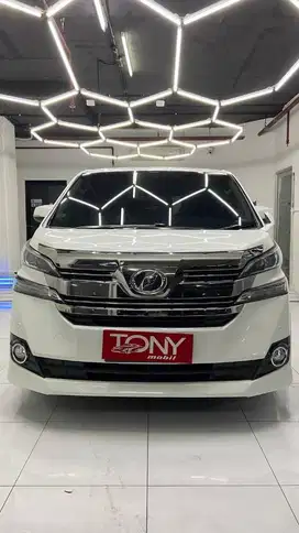 Toyota New Vellfire 2.5 AT DP 5jt saja 2016 Putih