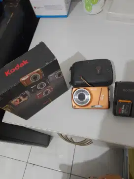 Kamera merk Kodak M575