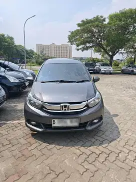 Honda Mobilio E  2017 CVT AT Matic Abu Abu Velg Upgrade