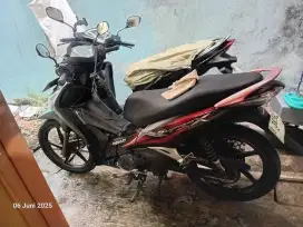 Supra x125 helm in Injeksi Th2013