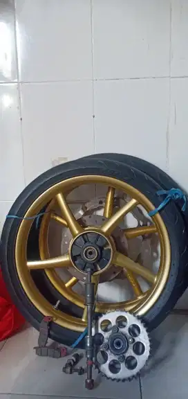 Ban Motor Satria Bekas