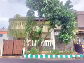 Rumah 2 lantai cantik siap huni di bulevar hijau harapan indah bekasi