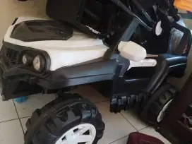 Mobil Jeep AKI anak bisa manual bisa remote