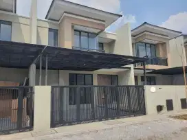 Rumah Pondok Tjandra Cluster Ruby Dekat Sport Club, ROW 3 MOBIL