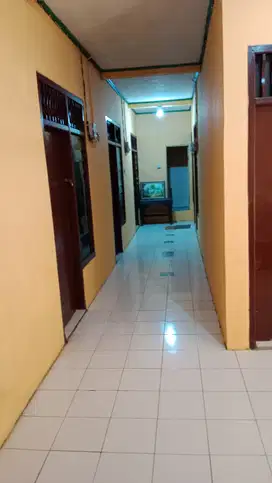 Kost an strategis di Tanjung Priuk