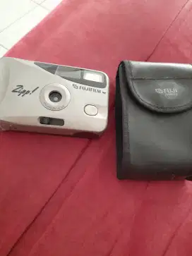 Kamera Jadul MERK FUJI FILM ZIPP!