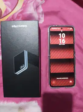 Jual Samsung Z Flip 6 Memory 512 Gb Sein Fullset Super Mulus.