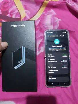 Jual Samsung Z Flip 6 Memory 512 Gb Sein Fullset Super Mulus.