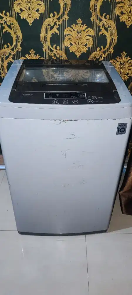 Mesin Cuci LG Tipe T2108VSPCK kapasitas 8 Kg made in Vietnam