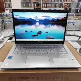 Asus Vivobook A416M RAM 4GB SSD 256GB Layar 14 Slim Windows 11 Mulus