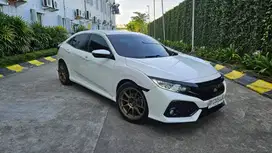 Honda Civic HB AT