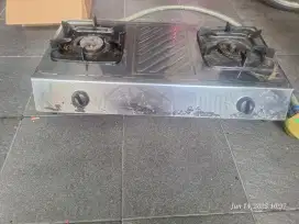 Kompr gas 2 tungku Rinnai