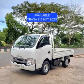 Isuzu traga 2.5 diesel M/T