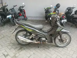 Dijual cepat Revo Fit 2018 injeksi