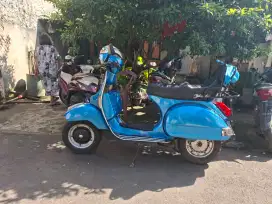 Vespa PX 1983 platina