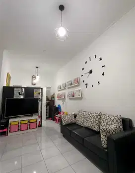 Rumah MURAH 1 lantai siap huni cantik di Taman Kopo Indah 3