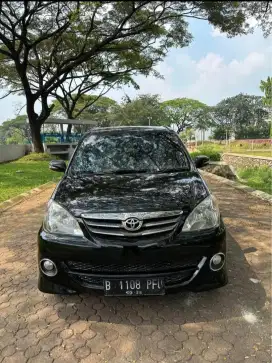 Dijual Avanza 1.5 type S tahun 2010 Manual