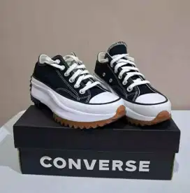 Dijual sepatu Converse cewek 100% Original