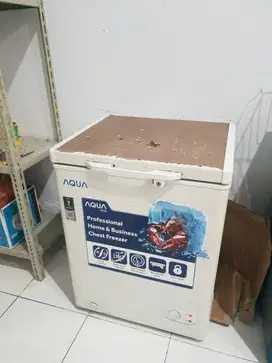 Freezer Box Merk AQUA 100L