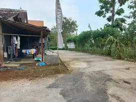 DIJUAL TANAH SETRATEGIS DI GEDONG KECAMATAN KARANGANYAR KOTA