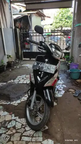 Yamaha Mio J tahun 2012