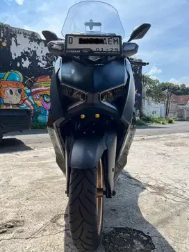 Jual motor kesayangan, jarang pakai, x max 2023 akhir. Full ori, mulus