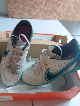 Sepatu Nike Tiempo 8 Club Turf