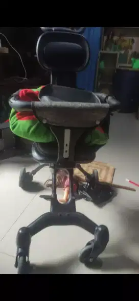 Stroller bayi fungsi masih normal
