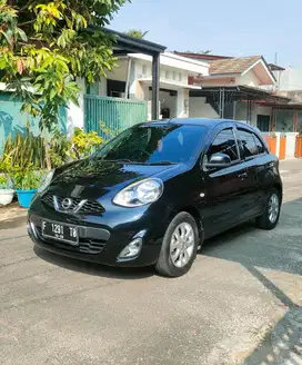 Nissan March CBU 1.2 L AT Thn 2016