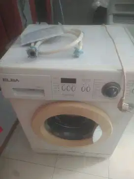 Mesin cuci laundry merek Alba 8kg