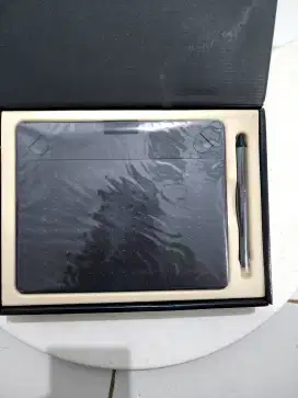 Wacom Intuos Photo CTH 490 Bekas Lengkap Siap Pakai