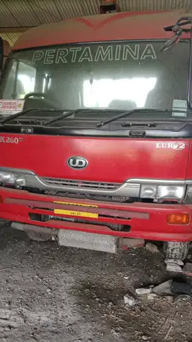 TRUCK NISSAN PK 215 M