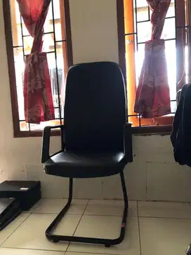 JUAL CEPAT KURSI KANTOR LIKE NEW