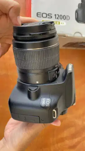Canon 1200d EFS 18-55mm III