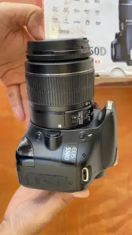Canon 550d EFS 18-55mm I S II