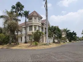 Sewa Rumah Siap Huni Bukit Regency Pakuwon Indah
